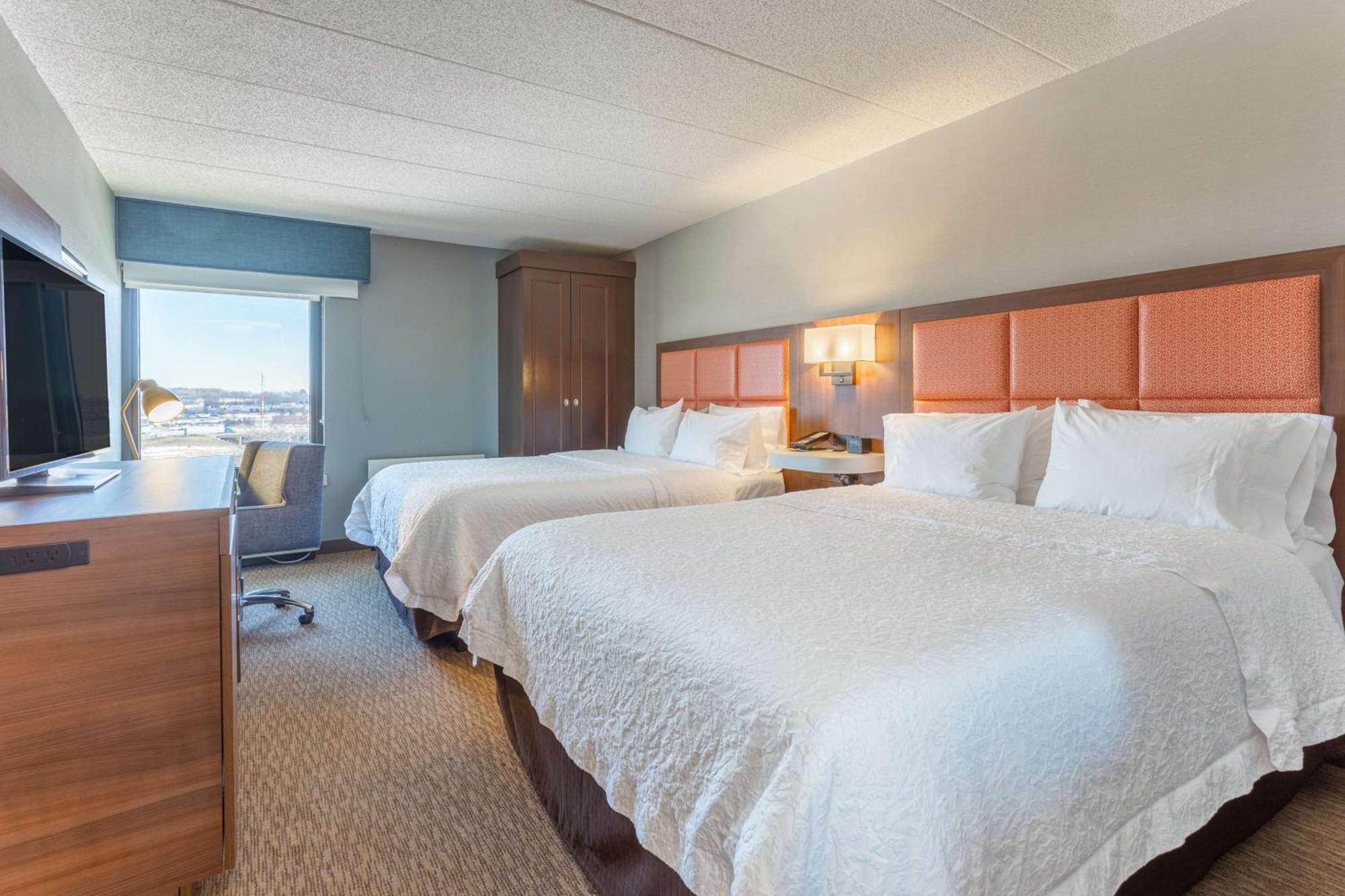Hampton Inn Madison East Towne Mall Area Buitenkant foto