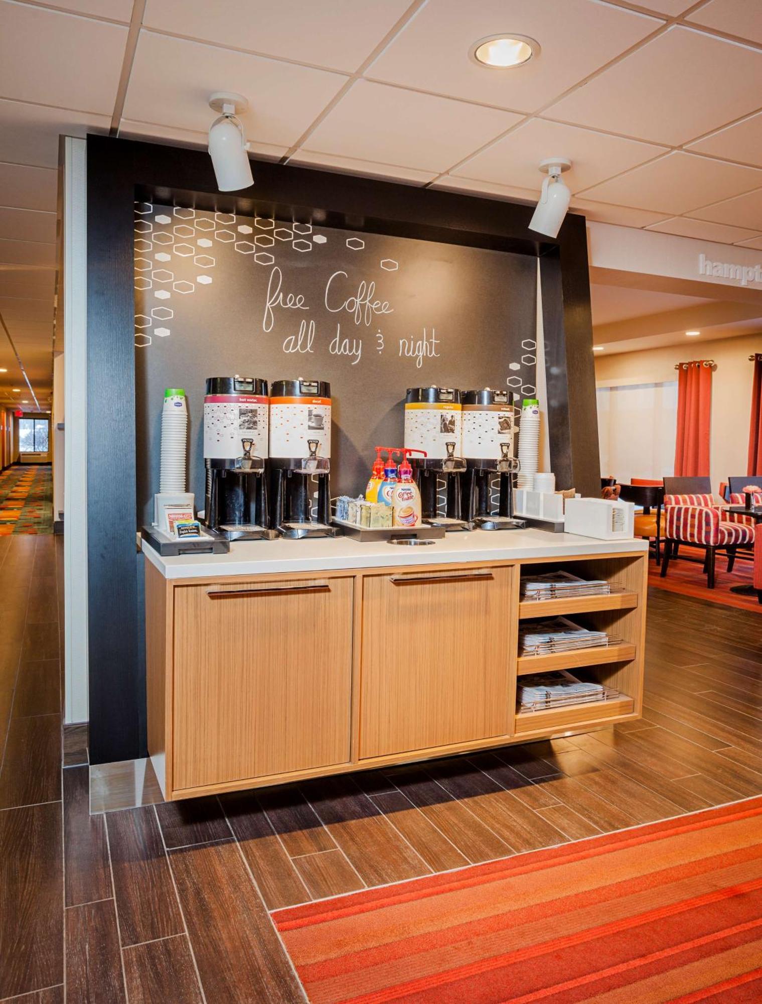 Hampton Inn Madison East Towne Mall Area Buitenkant foto